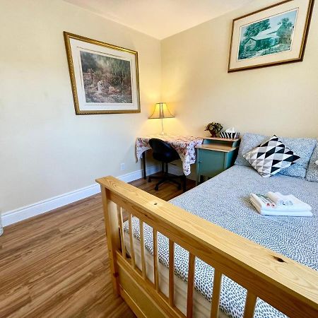 Perfect Home-Private Washrooms,Free Parking,High Speed Net Toronto Esterno foto