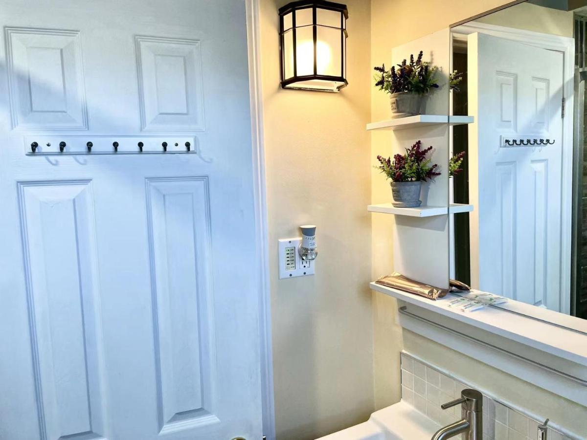 Perfect Home-Private Washrooms,Free Parking,High Speed Net Toronto Esterno foto