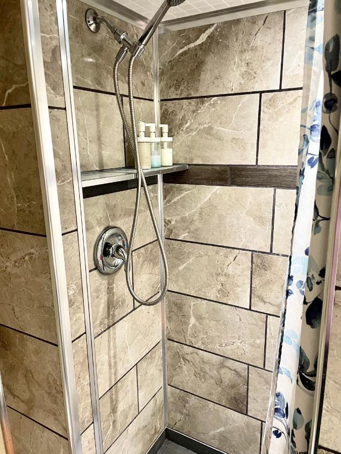 Perfect Home-Private Washrooms,Free Parking,High Speed Net Toronto Esterno foto