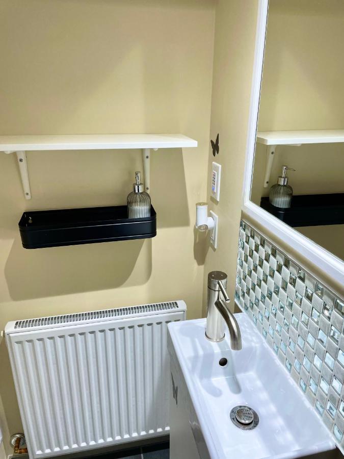 Perfect Home-Private Washrooms,Free Parking,High Speed Net Toronto Esterno foto
