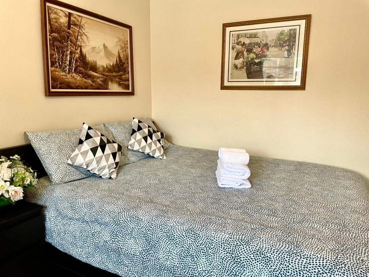 Perfect Home-Private Washrooms,Free Parking,High Speed Net Toronto Esterno foto