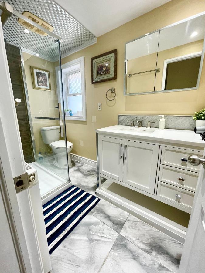 Perfect Home-Private Washrooms,Free Parking,High Speed Net Toronto Esterno foto